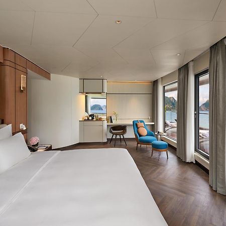 Grand Pioneers Halong Bay Cruise 1 Hotel ฮาลอง ภายนอก รูปภาพ