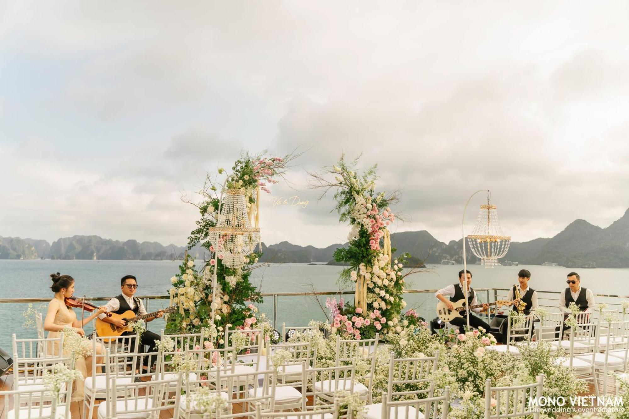 Grand Pioneers Halong Bay Cruise 1 Hotel ฮาลอง ภายนอก รูปภาพ
