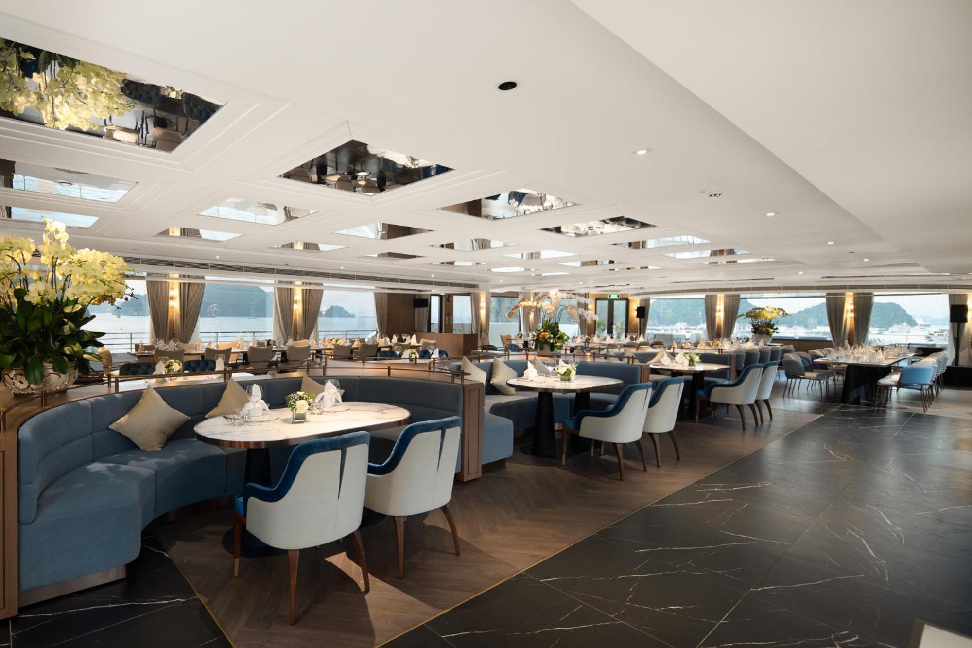 Grand Pioneers Halong Bay Cruise 1 Hotel ฮาลอง ภายนอก รูปภาพ