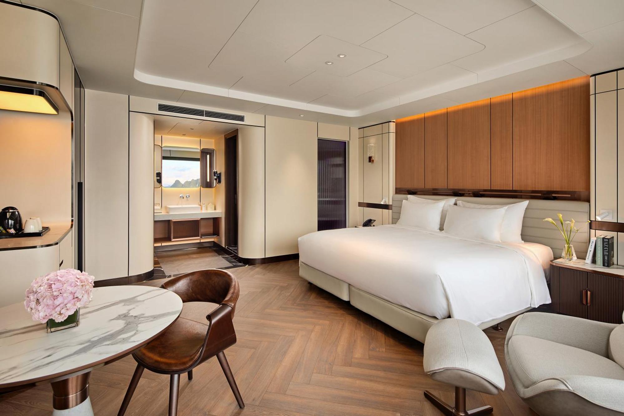Grand Pioneers Halong Bay Cruise 1 Hotel ฮาลอง ภายนอก รูปภาพ